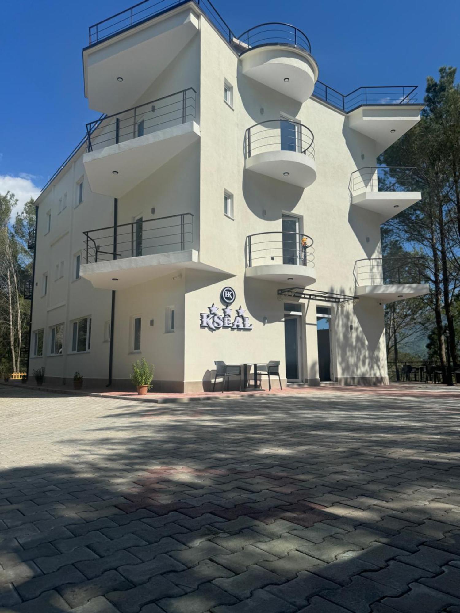 Hotel Kseal Përmet Exterior foto